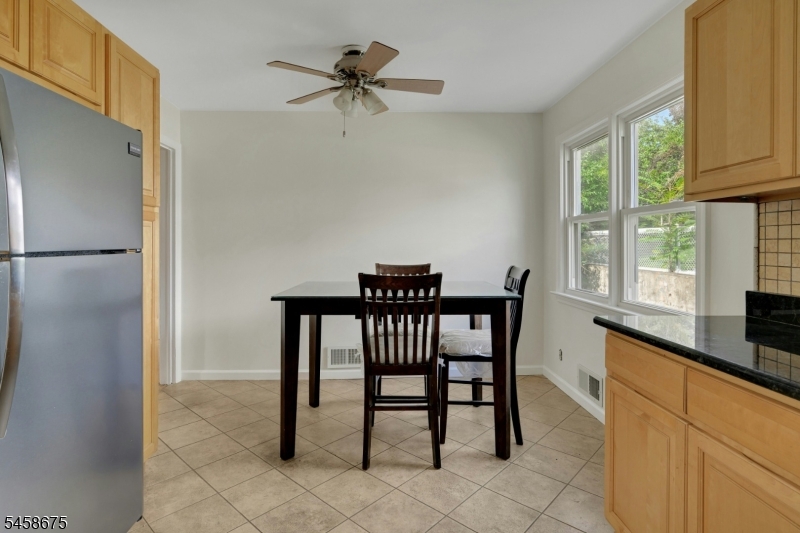 18 Plymouth Court Bloomfield NJ 07003