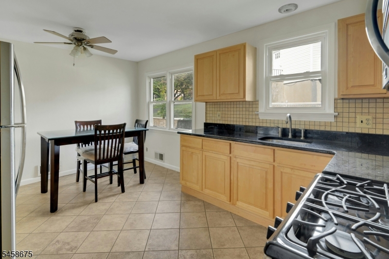 18 Plymouth Court Bloomfield NJ 07003
