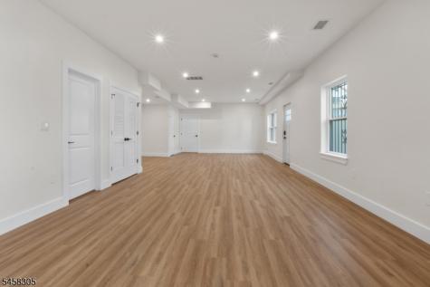 57 Eckert Avenue Newark NJ 07112
