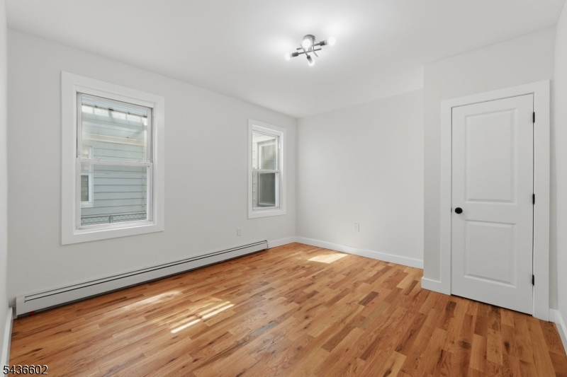 203 Hansbury Avenue Newark NJ 07112