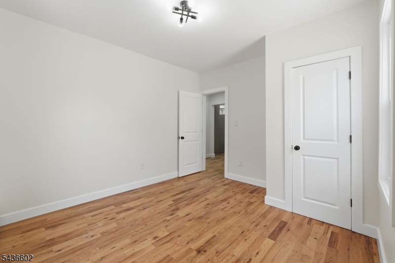 203 Hansbury Avenue Newark NJ 07112