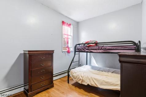 161 Seaview Avenue Jersey City NJ 07305
