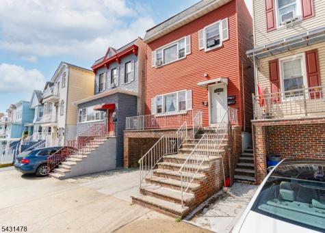 161 Seaview Avenue Jersey City NJ 07305
