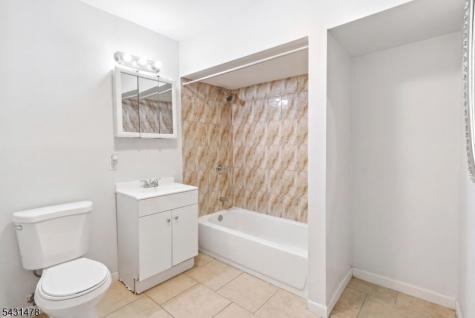 161 Seaview Avenue Jersey City NJ 07305