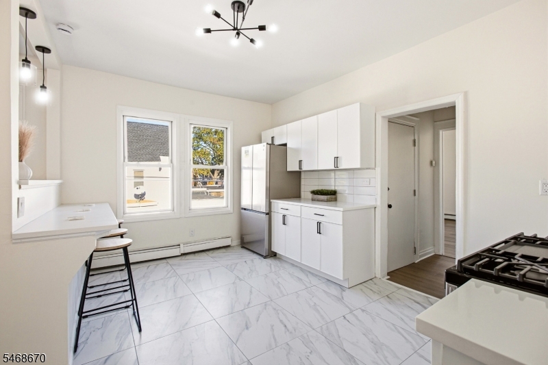 354 Clinton Place Newark NJ 07112