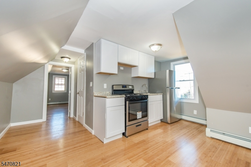 581 E 18th Street Paterson NJ 07514