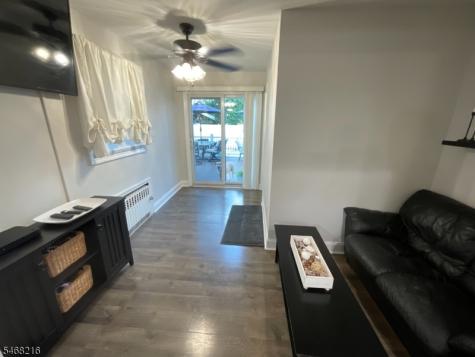 14 Livingston Lyndhurst NJ 07071