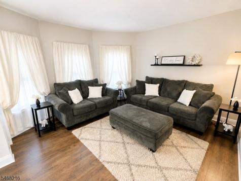 14 Livingston Lyndhurst NJ 07071