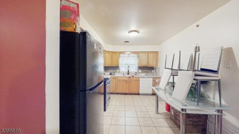 129 Seymour Avenue Newark NJ 07108