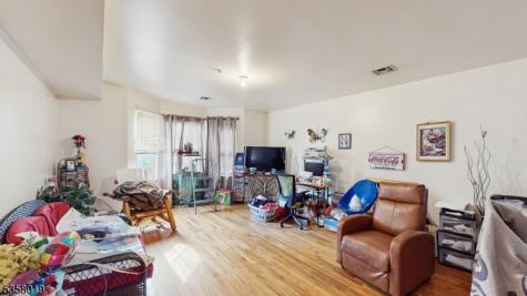129 Seymour Avenue Newark NJ 07108