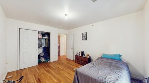129 Seymour Avenue Newark NJ 07108