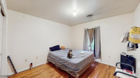 129 Seymour Avenue Newark NJ 07108