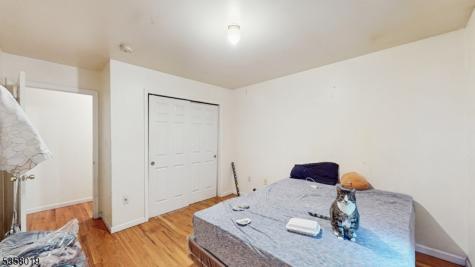 129 Seymour Avenue Newark NJ 07108