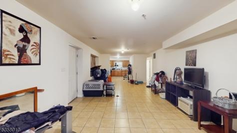 129 Seymour Avenue Newark NJ 07108