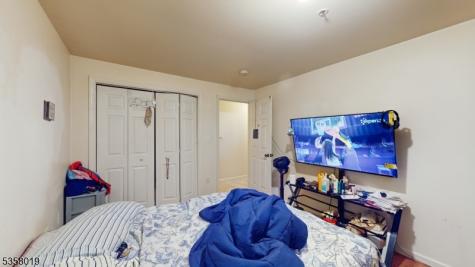 129 Seymour Avenue Newark NJ 07108