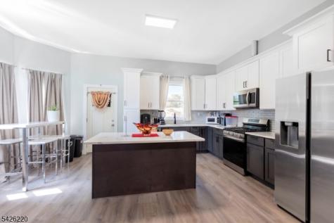 58 Park Avenue East Orange NJ 07017