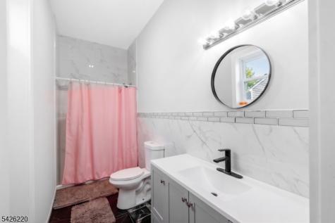 58 Park Avenue East Orange NJ 07017