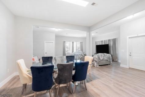 58 Park Avenue East Orange NJ 07017