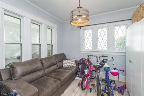 327 Orange Road Montclair NJ 07042