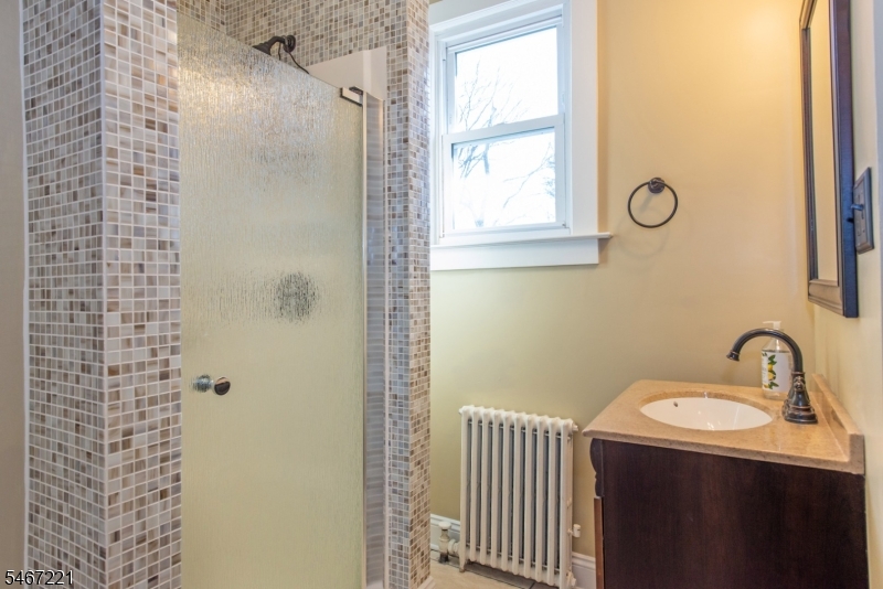 327 Orange Road Montclair NJ 07042