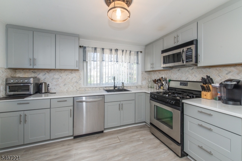 327 Orange Road Montclair NJ 07042