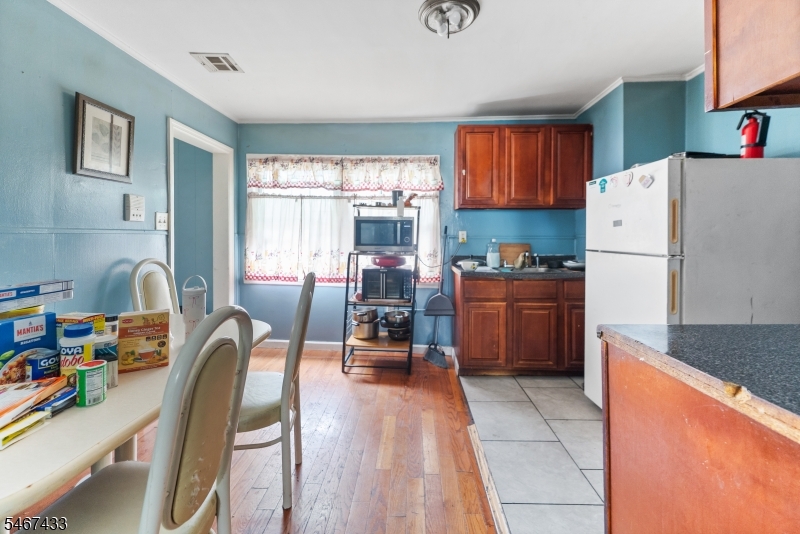 86 Highland Avenue Newark NJ 07104