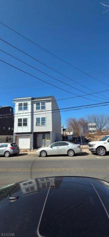 403 S 10th Street Newark NJ 07103