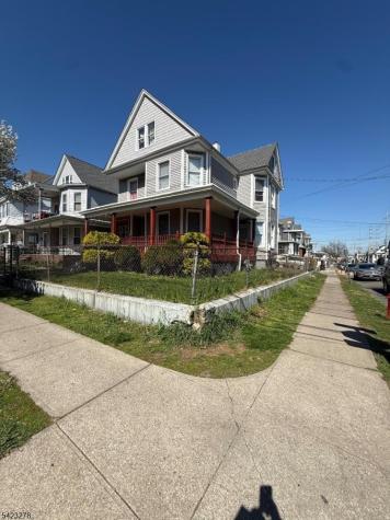138 Hamilton Avenue Passaic NJ 07055