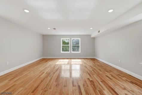 134 Shepard Avenue East Orange NJ 07018