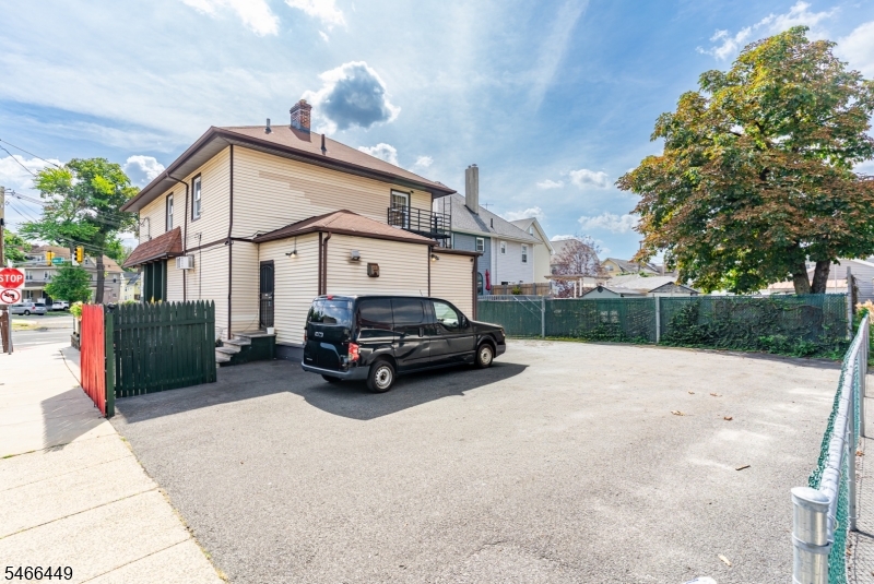 452 North Avenue Elizabeth NJ 07208