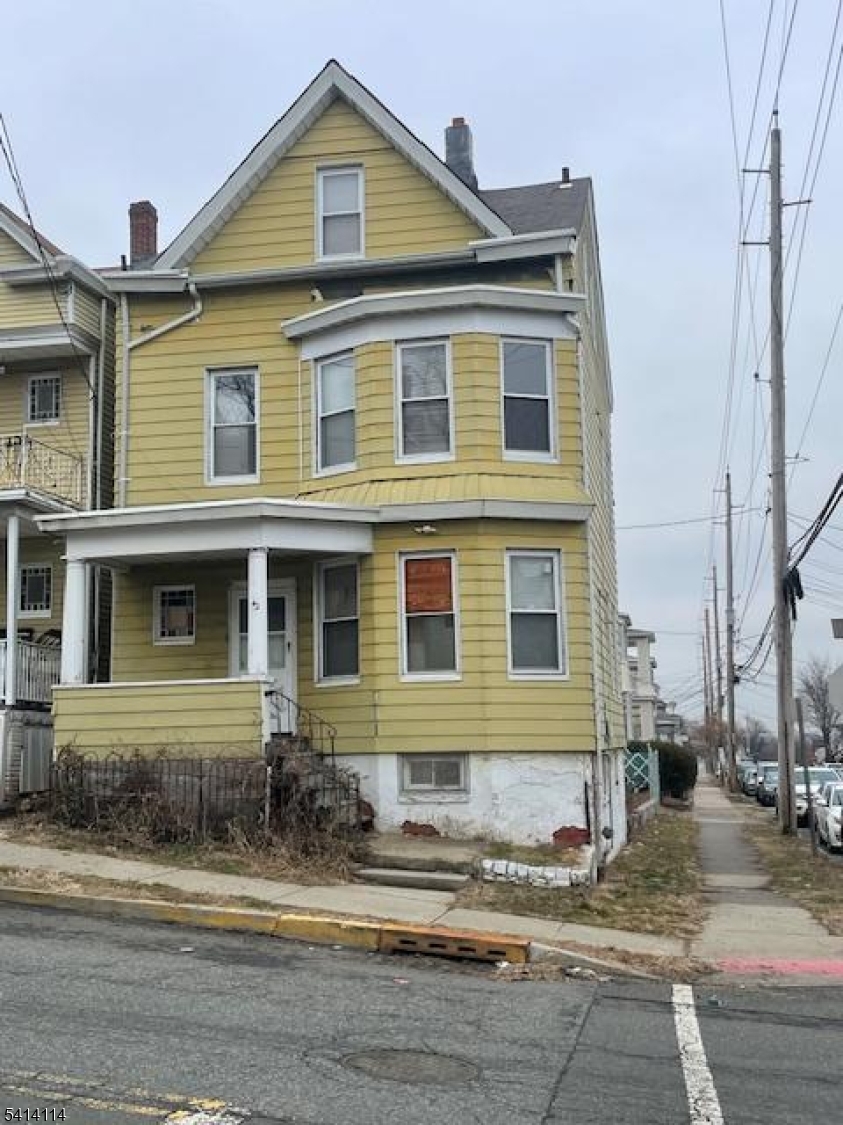42 Brown Avenue Prospect Park NJ 07508