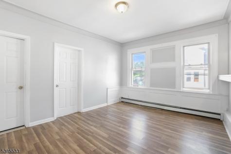 354 Clinton Place Newark NJ 07112