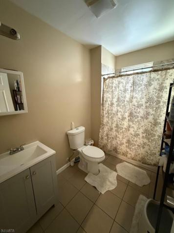 465 Norwood Street East Orange NJ 07018