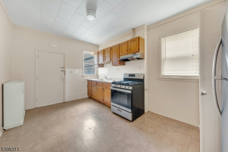 149 Union Street Newark NJ 07105
