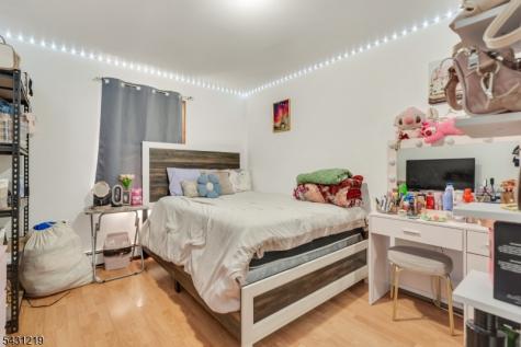 80 Elm Street Newark NJ 07105