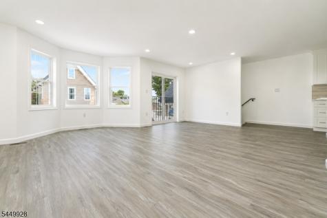 131 Lindsley Place East Orange NJ 07018