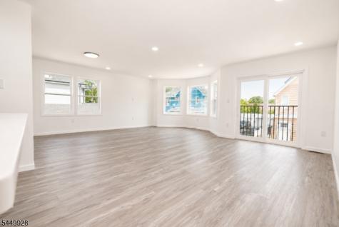 131 Lindsley Place East Orange NJ 07018