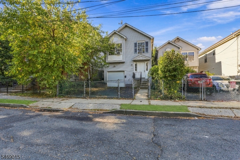 51 Demarest Street Newark NJ 07112