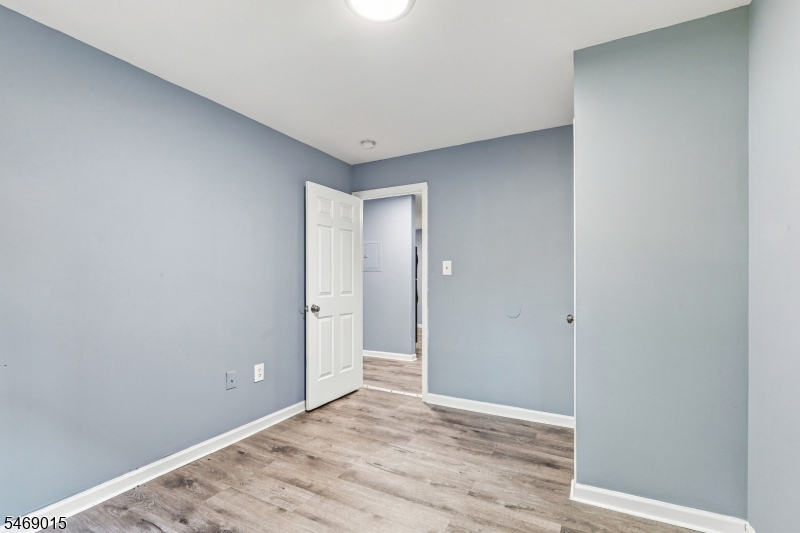 51 Demarest Street Newark NJ 07112