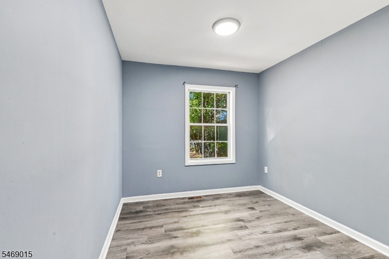 51 Demarest Street Newark NJ 07112