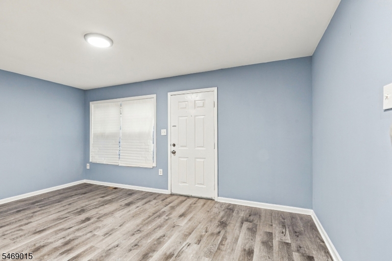 51 Demarest Street Newark NJ 07112