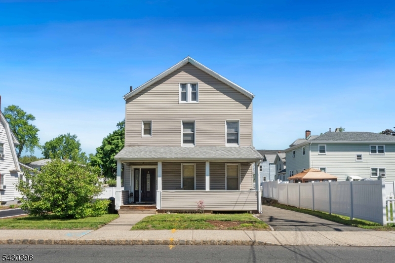 223 Montgomery Street Bloomfield NJ 07003
