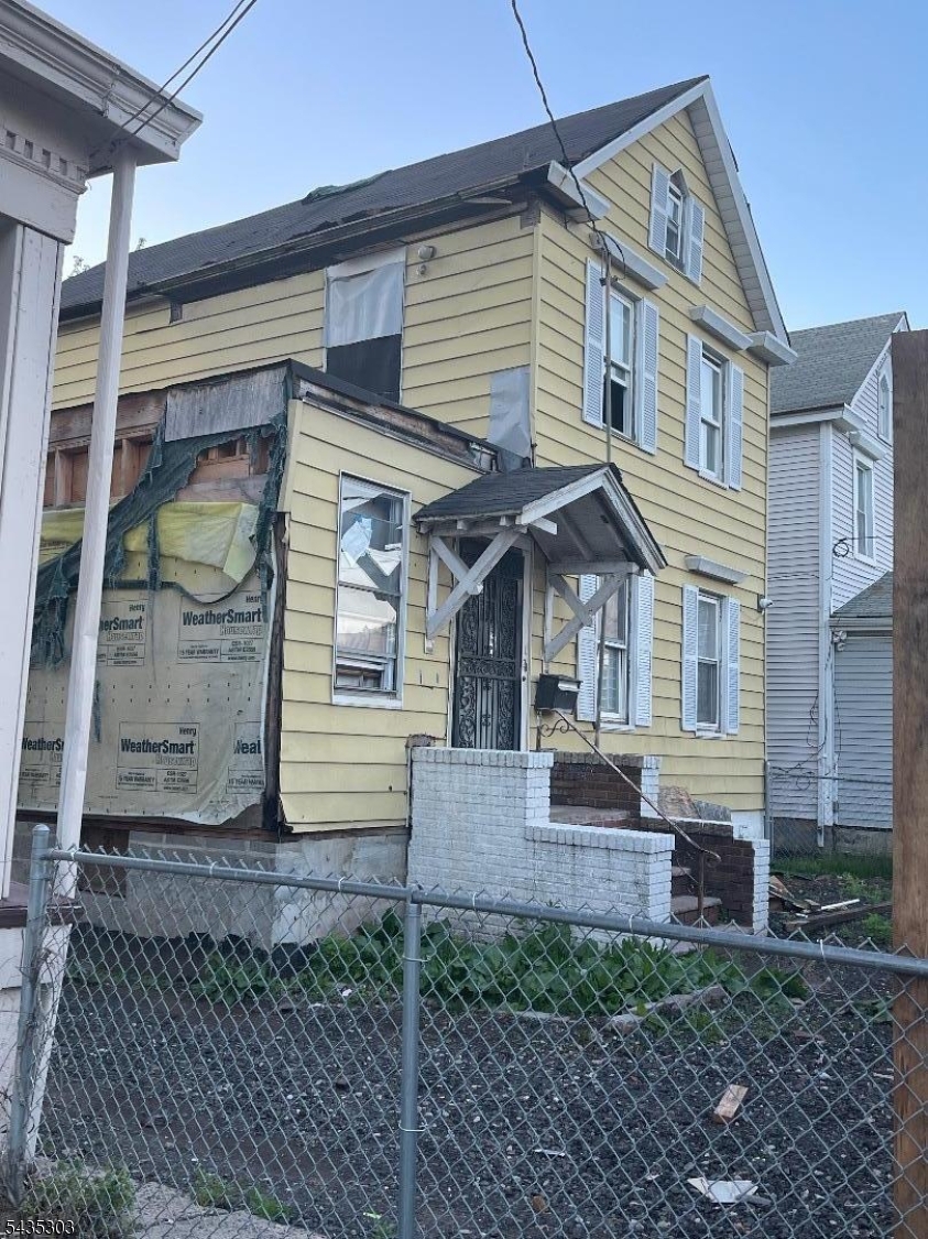 23 Augusta Street Irvington NJ 07111
