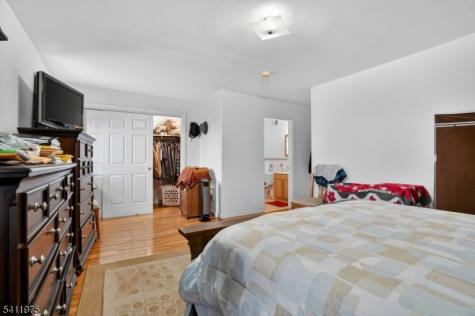 532 Walnut Street Elizabeth NJ 07201