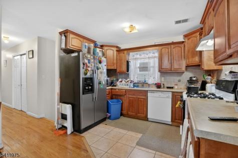 532 Walnut Street Elizabeth NJ 07201