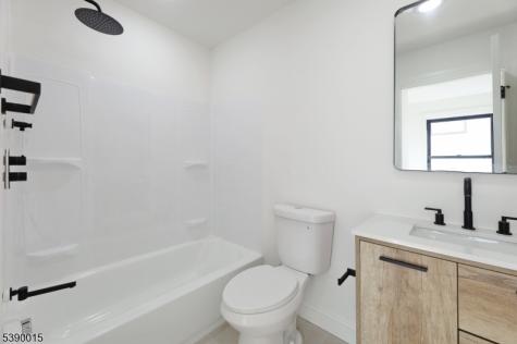 29 Robert Street Paterson NJ 07503