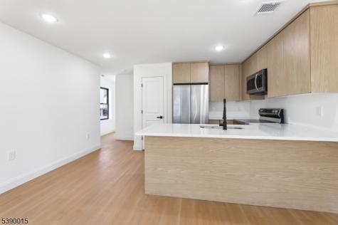 29 Robert Street Paterson NJ 07503