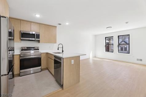 29 Robert Street Paterson NJ 07503
