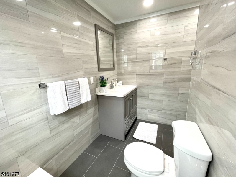545 Trinity Place Westfield NJ 07090