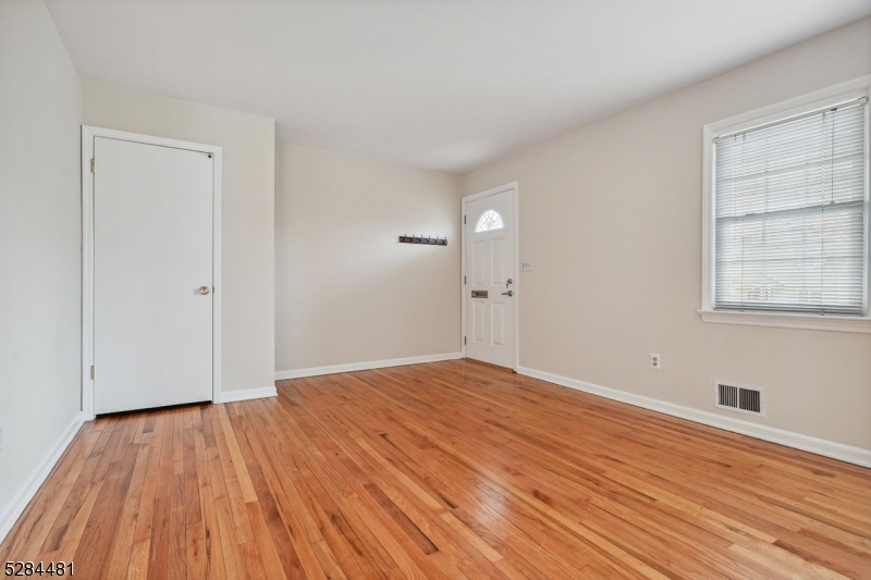 545 Trinity Place Westfield NJ 07090